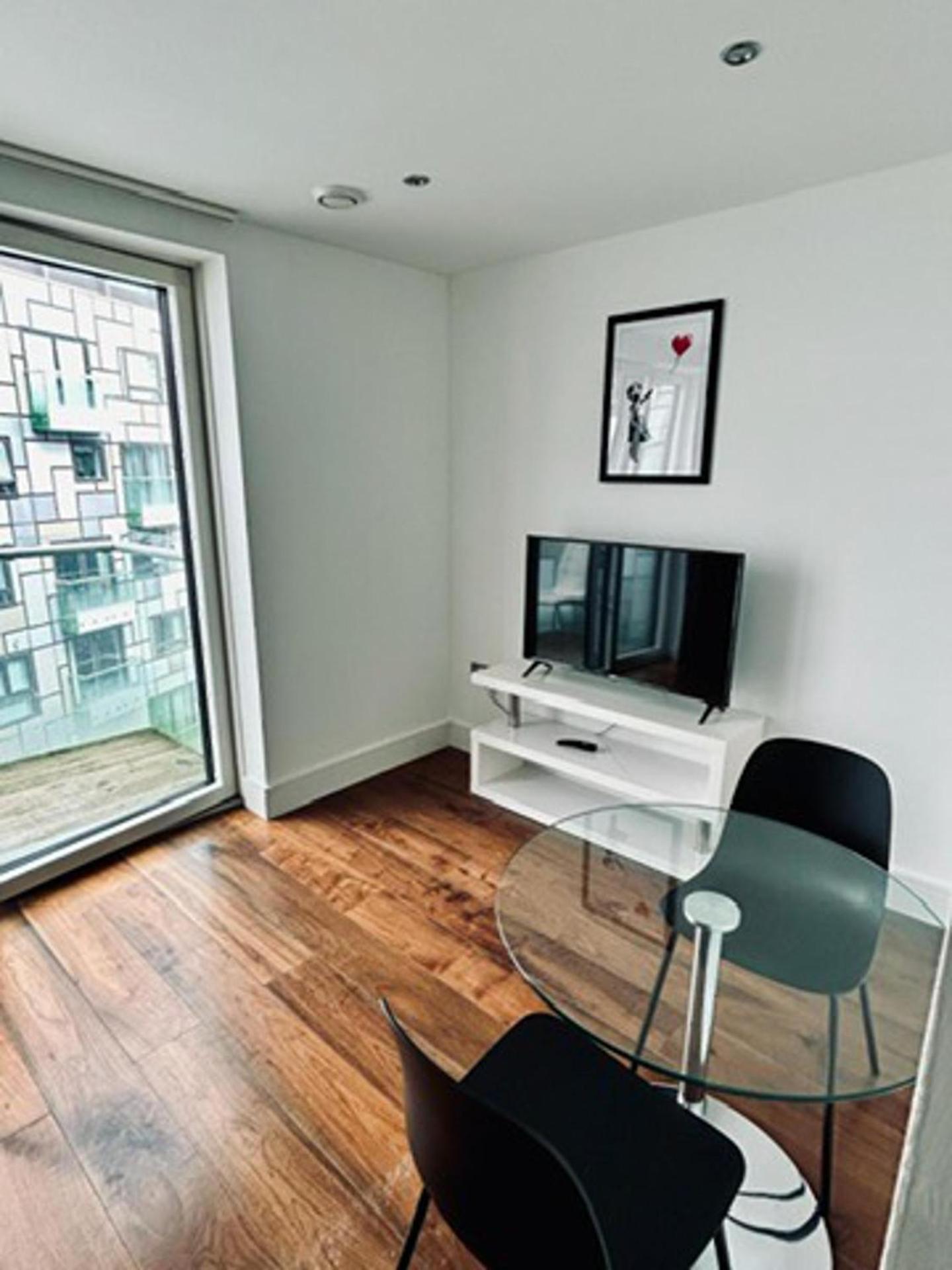 W Balcony In Canary Wharf Appartamento *